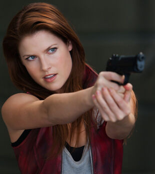 EvilFiles - Biografia: Claire Redfield - EvilHazard