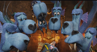 Featured image of post Hotel Transylvania 3 Hydra Summer vacation