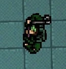 Главарь банды держит большую трубу