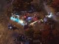 Valla y su equipo luchan por un objetivo.