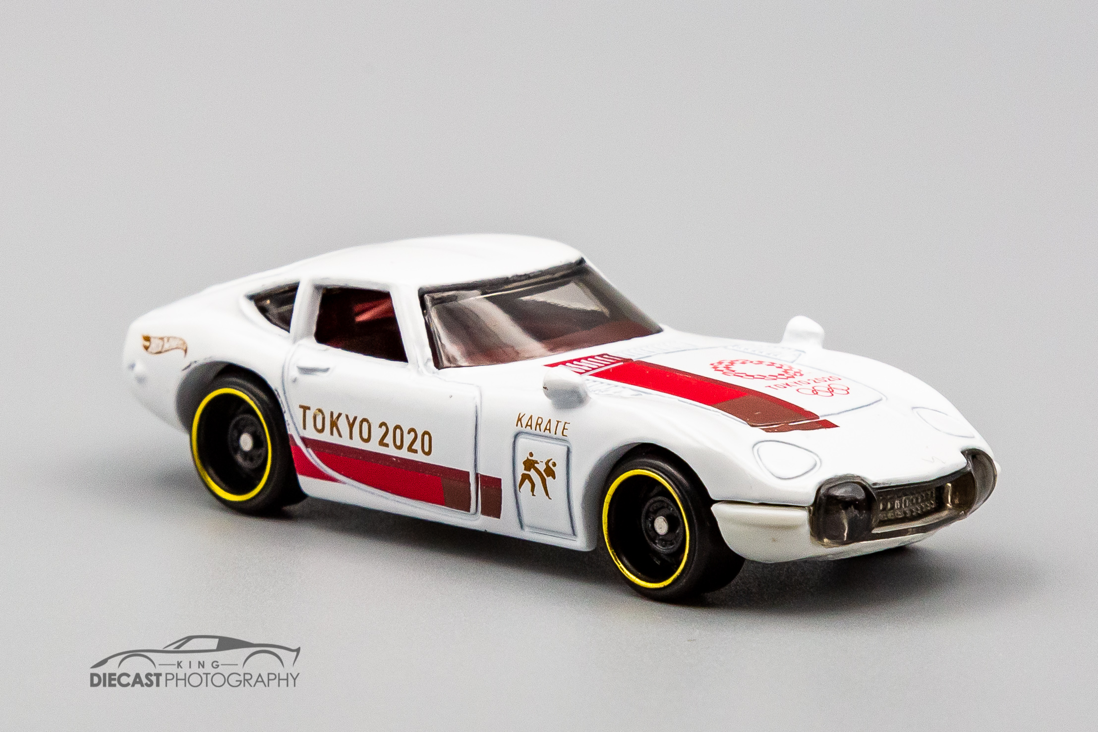Details about   TOYOTA 2000 GT #184✰white;Karate✰OLYMPIC GAMES TOKYO✰2020 i Hot Wheels CASE P 