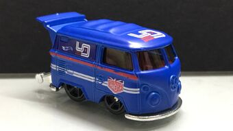 hotwheels kool kombi