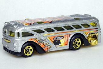 hot wheels 2000 surfin school bus value