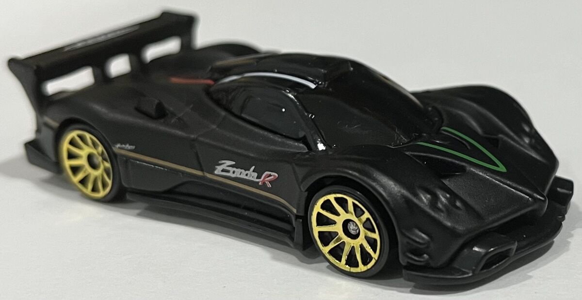  Hot Wheels Pagani Zonda R : Toys & Games