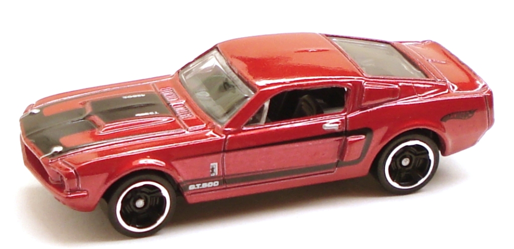 Hot Wheels Garage Ford vs GM '67 Shelby GT500