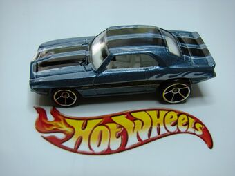 hot wheels camaro 69