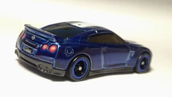 17 Nissan GT-R (R35) | Hot Wheels Wiki | Fandom