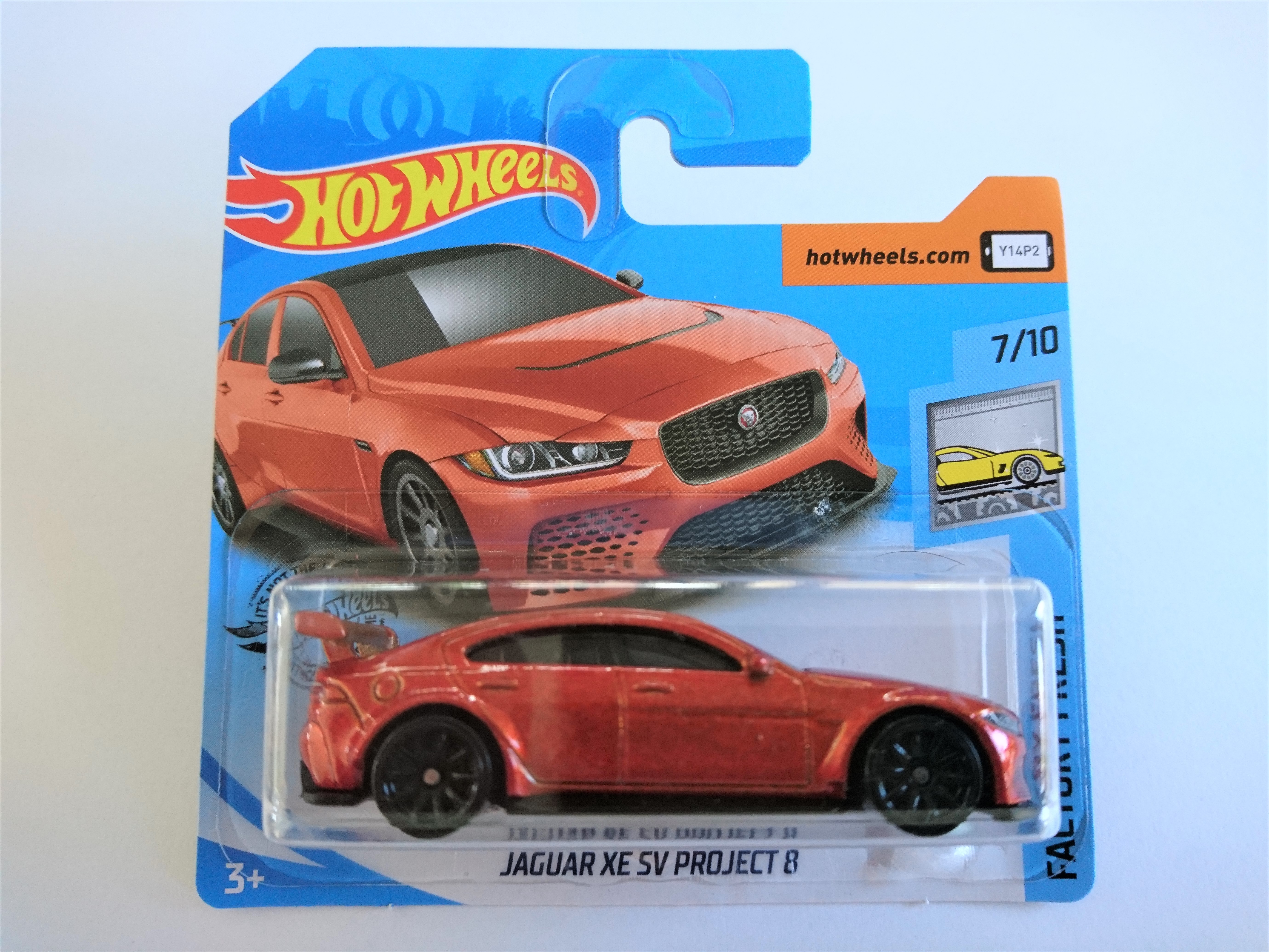 jaguar xe sv project 8 hot wheels