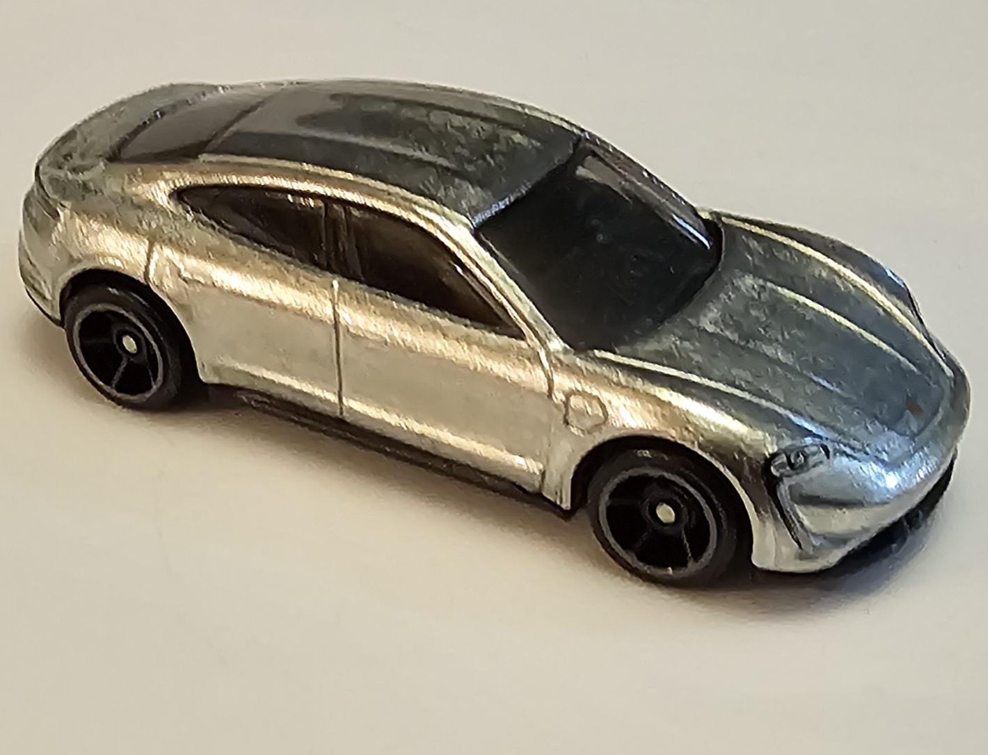 Hot Wheels - Porsche Taycan Turbo S