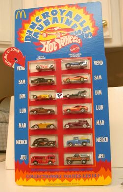  Hot Wheels 2016 Gran Turismo Bundle Set of 8 Die-Cast Vehicles,  1:64 Scale : Toys & Games