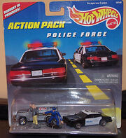 Hot Wheels Police Force Action Pack