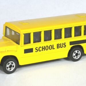hot wheels yellow school bus