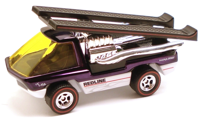 ミニカー Hot Wheels Ramp Truck Real Riders Amazon.com: Hot Wheels Ramp Truck, Race Team Series II 1/4