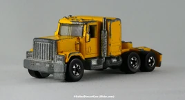 Hot Wheels - '77-'80 GMC General (1) (1)