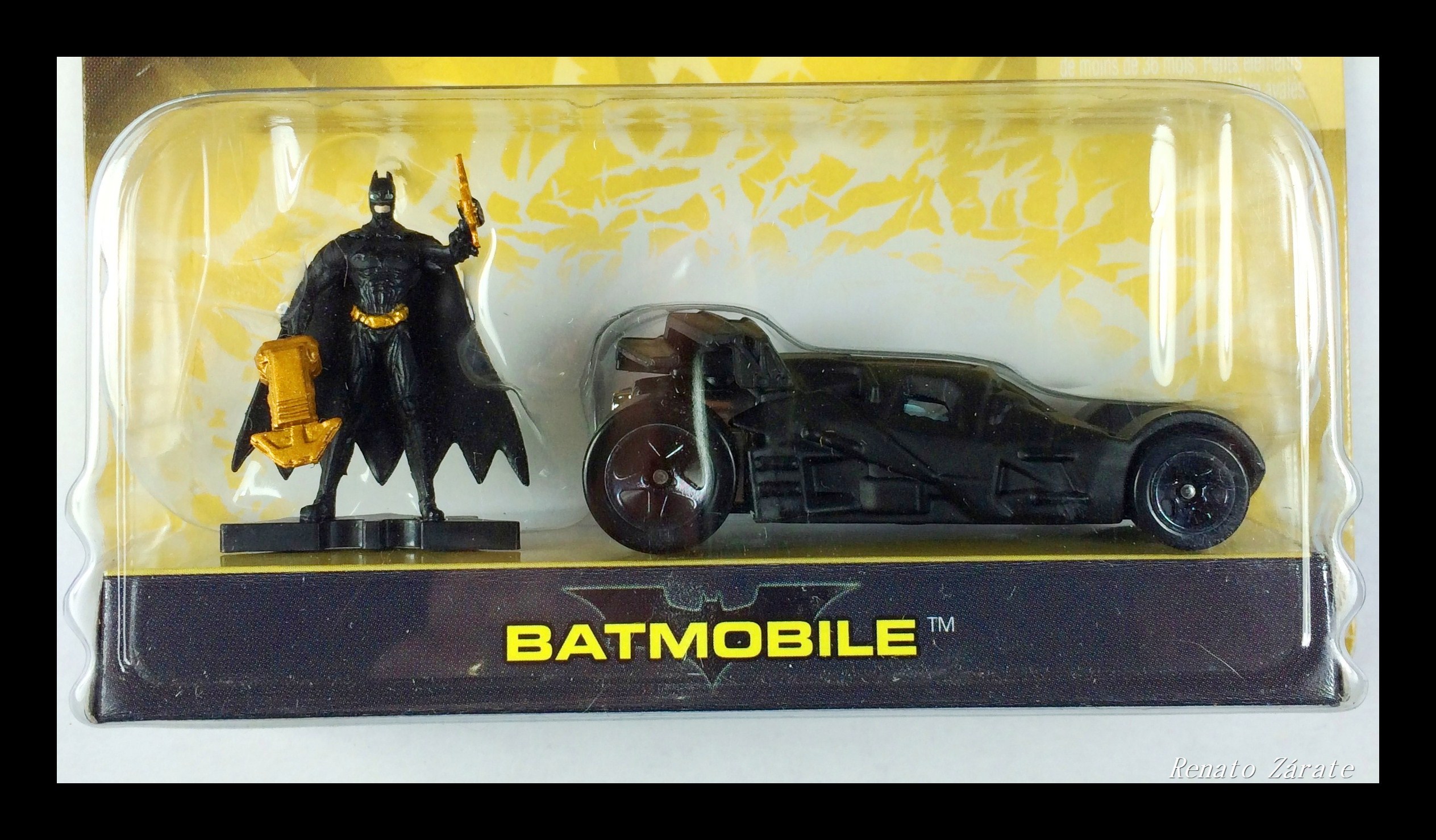 hot wheels batman begins batmobile