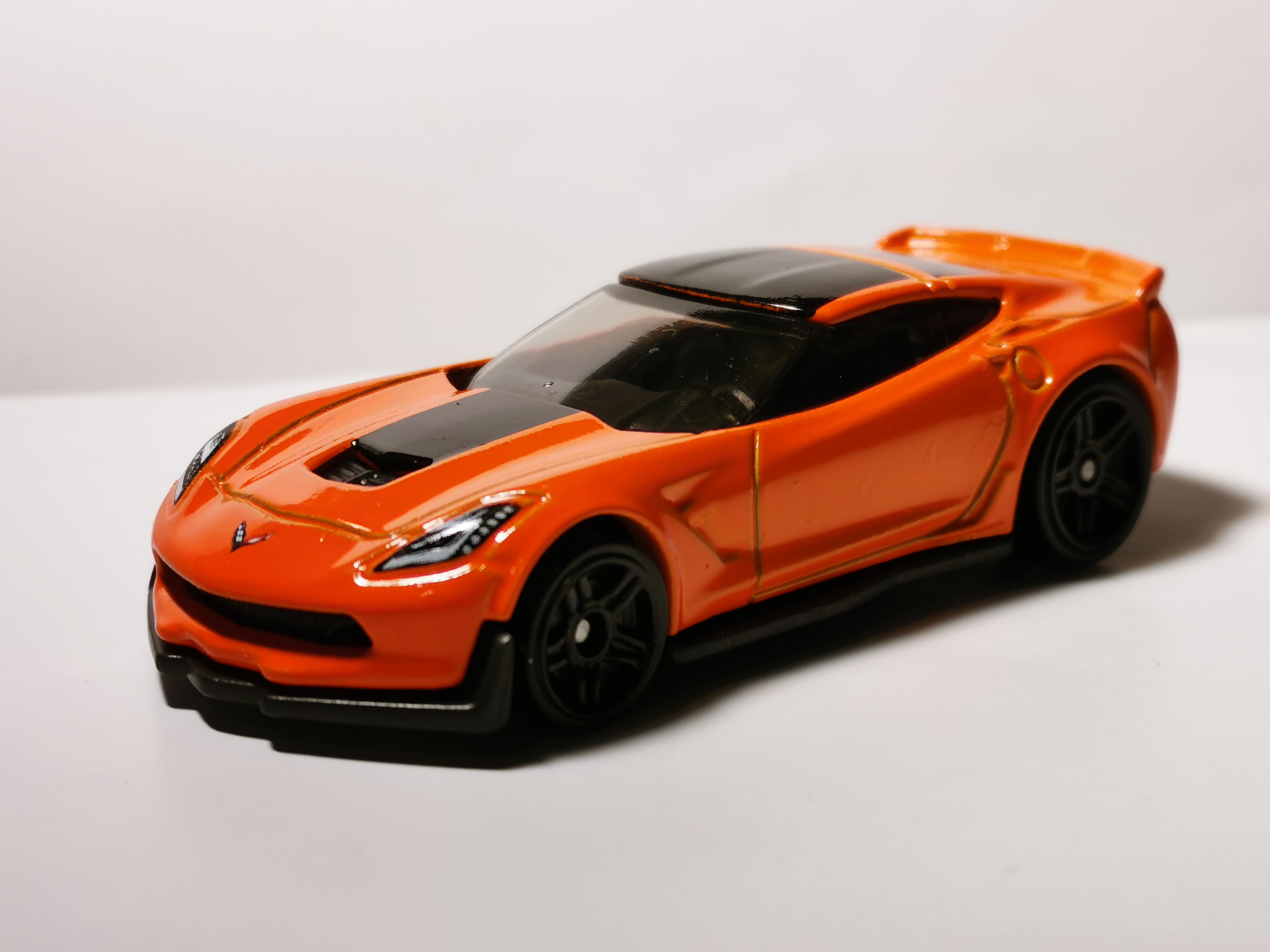 Hot Wheels Corvette C7 Z06 50th Silver Kmart 1:64