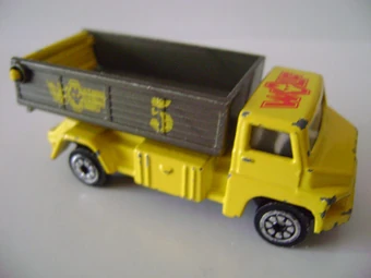 hot wheels lorry