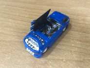 DeoraII100Chassis.jpg (2.72 MB) Tonneau cover removed to expose chassis and drivetrain elements.