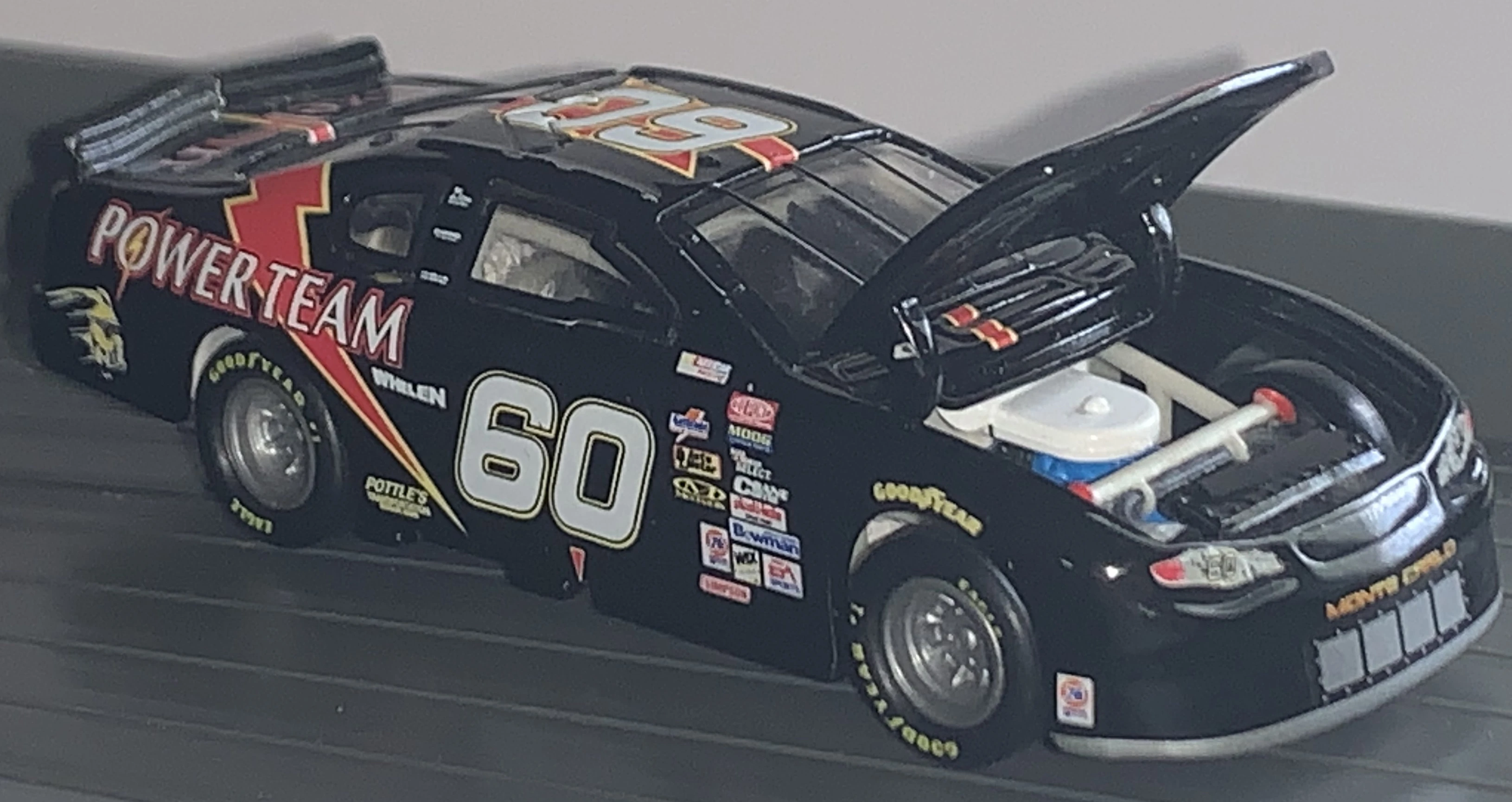2000 2000 Monte Carlo Stock Car (100%)
