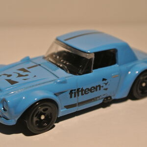 hot wheels fairlady 2000
