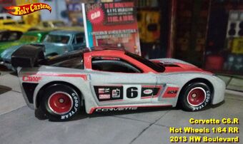 hot wheels corvette c6r
