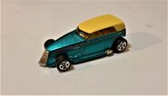 Hot Wheels 1999 First Edition Phaeton Metallic Teal with Tan canopy