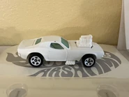 ArshamKidPlayRD1.jpg (597 KB) "Hot Wheels × Daniel Arsham NYC Gallery Kid Play Cars" A piece made only for the NYC Gallery for kids to send down the ocean green track; taken from the event. There was also a matching Deora II and Twin Mill. About 15 of each. Featured as part of the release gallery for the Eroded Rodger Dodger.
