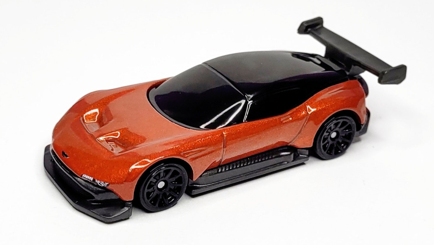 Aston Martin Vulcan | Hot Wheels Wiki | Fandom