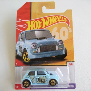hotwheels mini morris