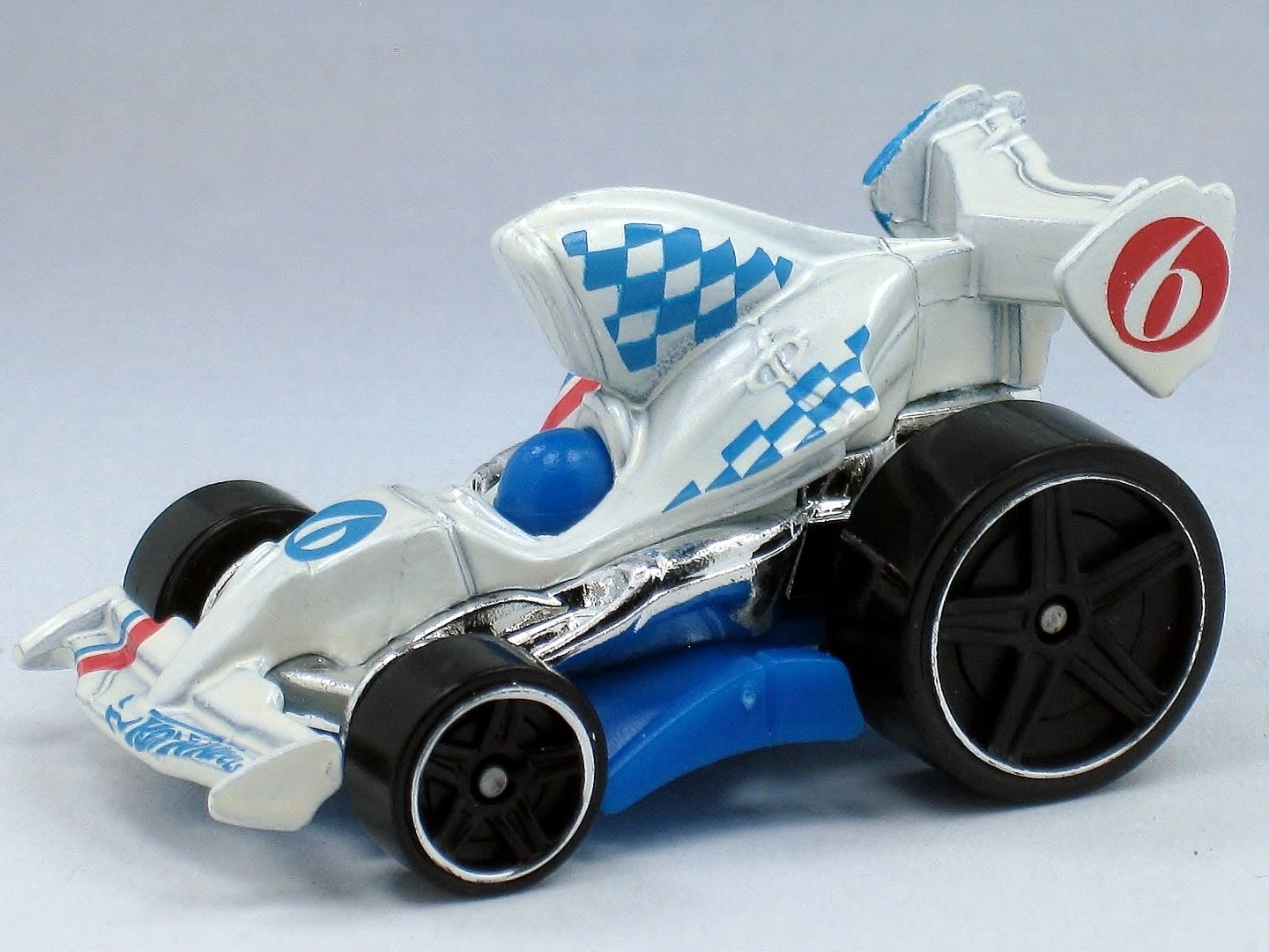 2013 Tarmac Attack (White)