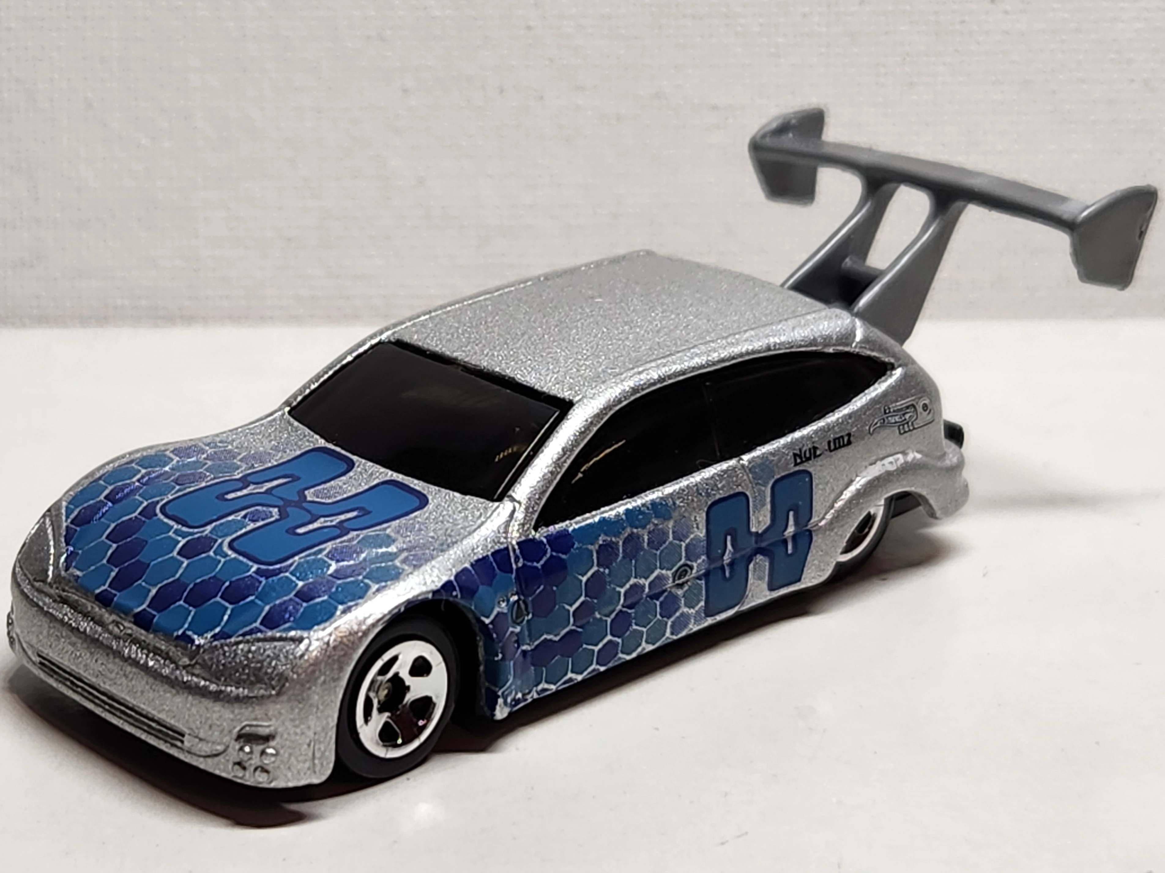 2003 Ford Focus (2001) (Metalflake Silver)