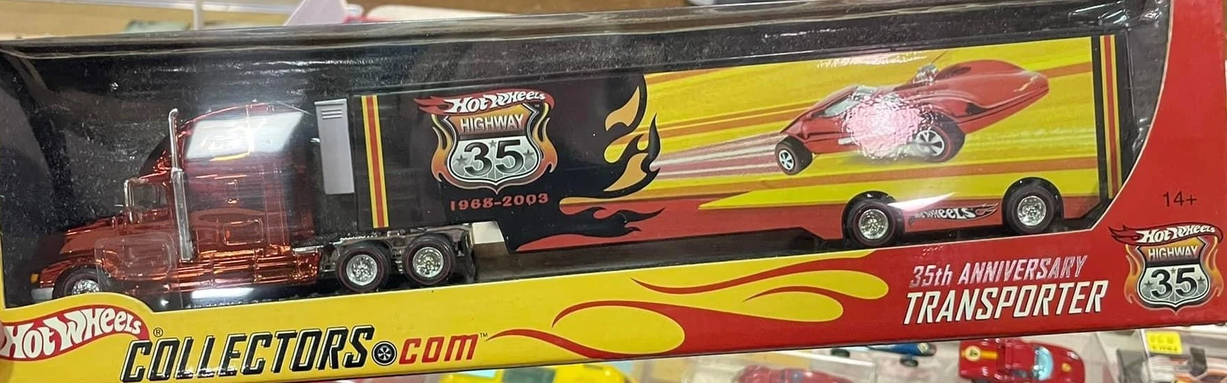 2003 International Eagle 9400 (Spectraflame Red)