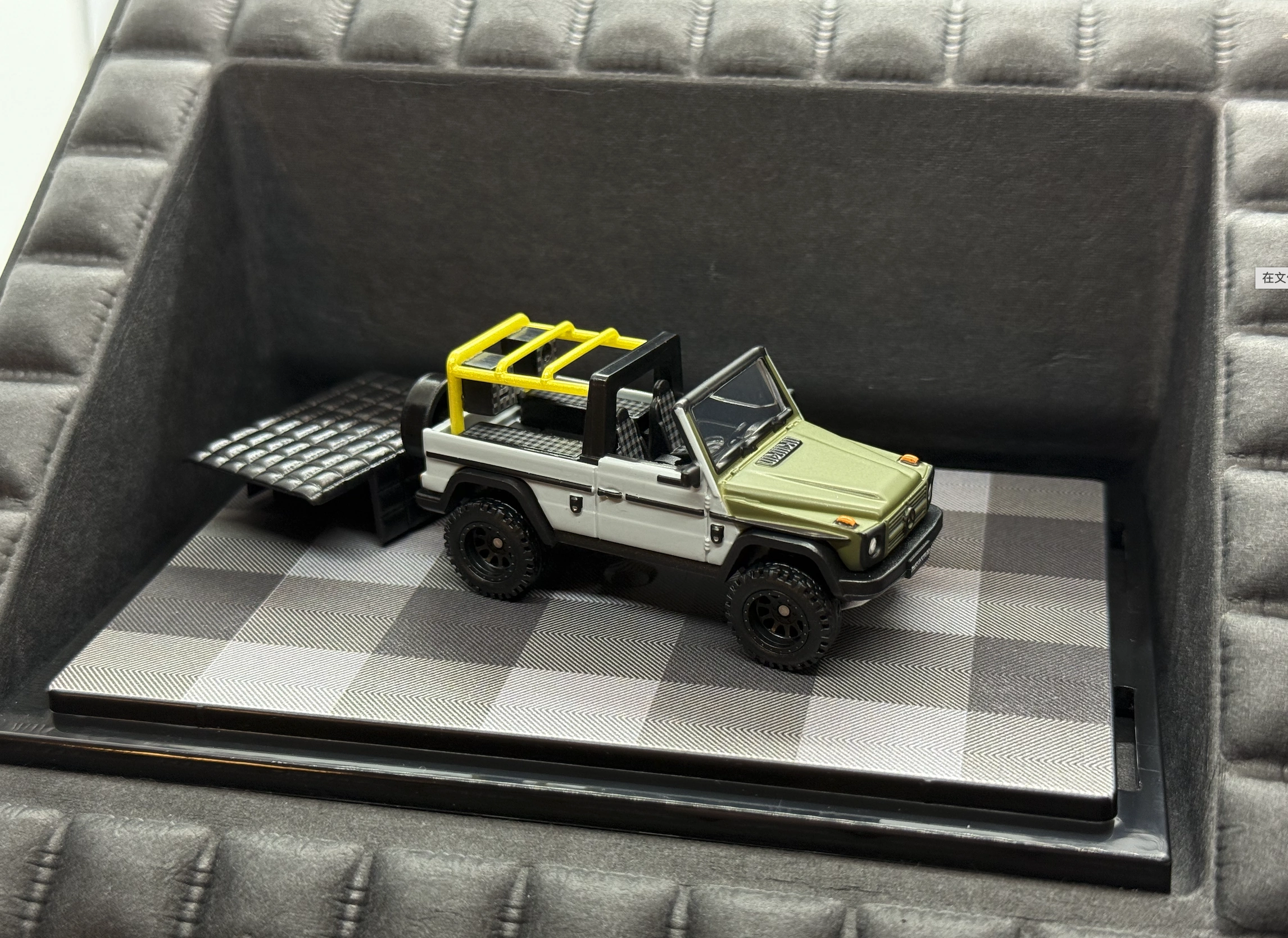 ホットウィール Mercedes-Benz G-class NIGO Mercedes-Benz Project G-class by NIGO | Mattel Creations