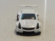 2019 HW Race Day White