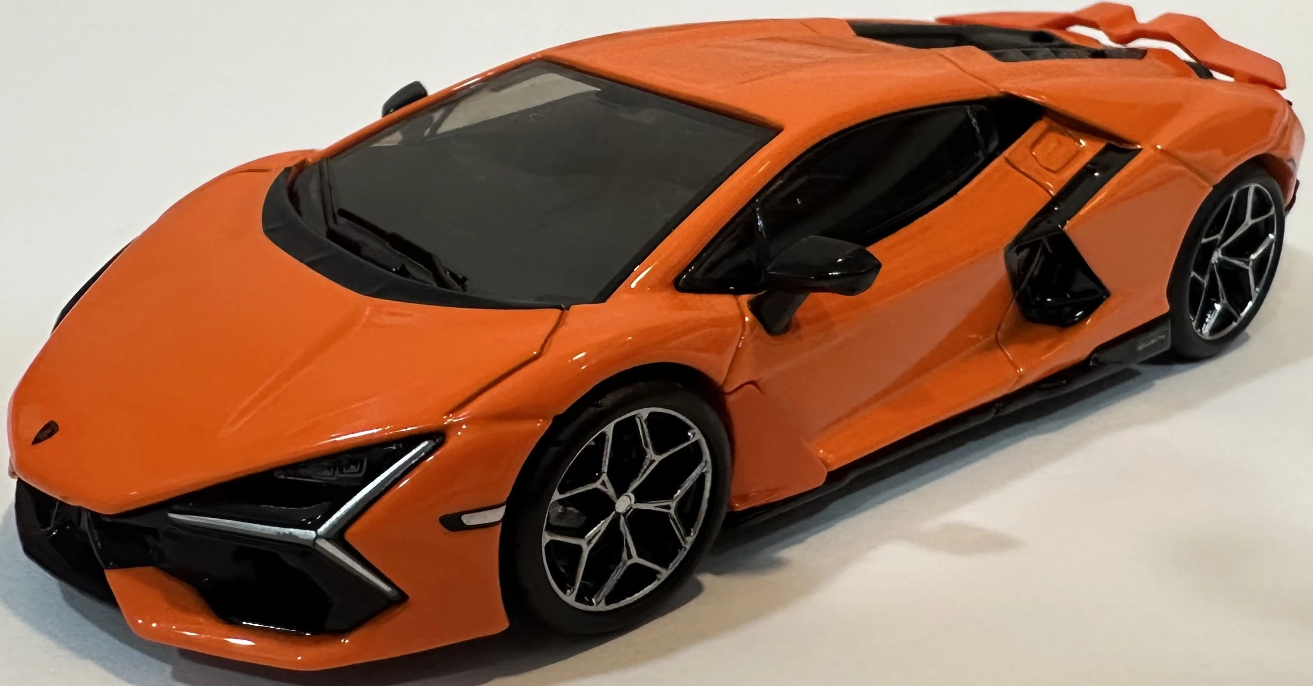 Dabdoob | Hot Wheels R/C 1:64 Lamborghini Revuelto ホットウィール