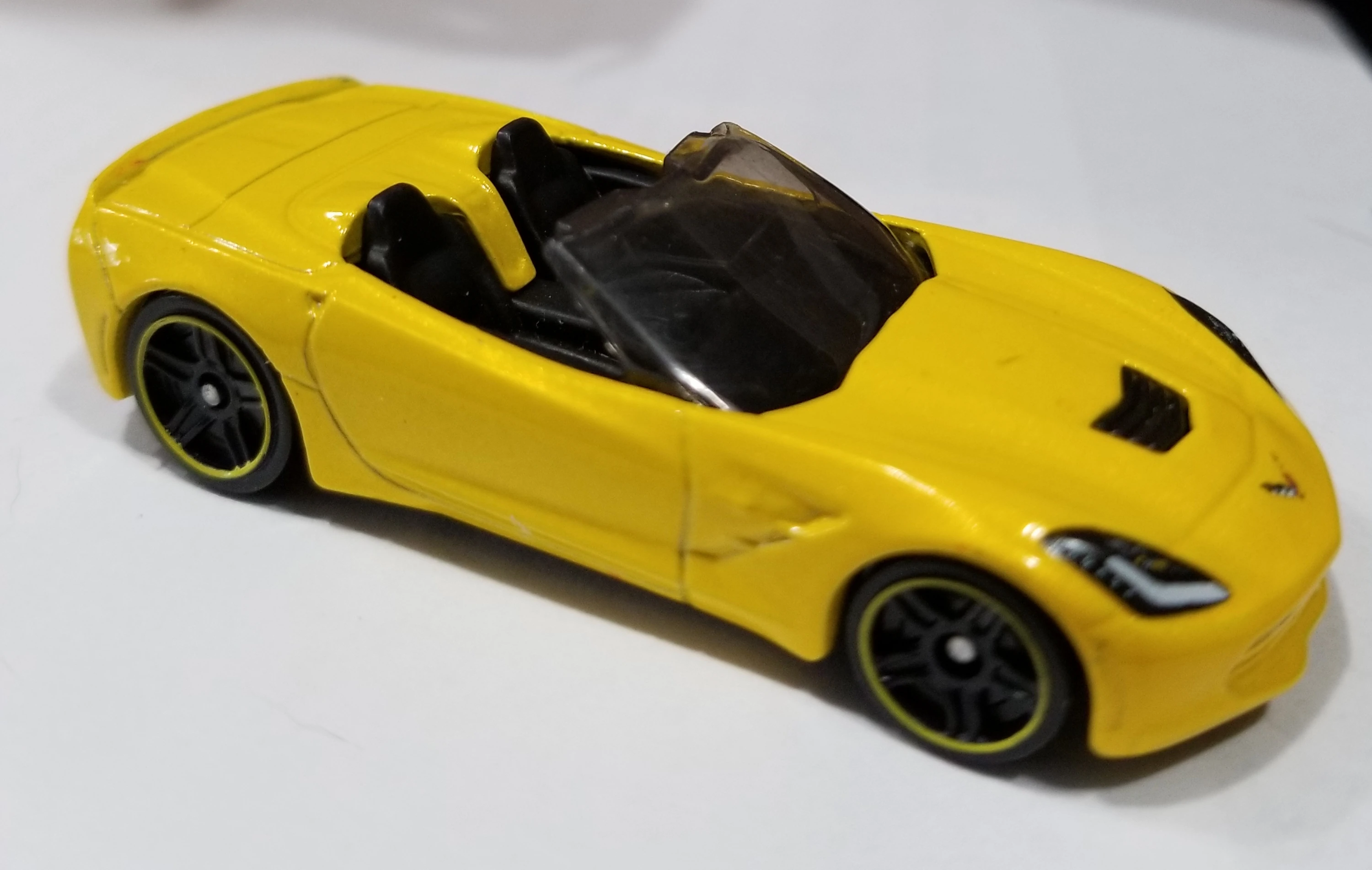 2015 '14 Corvette Stingray Convertible (Yellow)