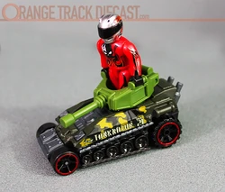 Hot Wheels Tankinator 赤/緑 2024 Hot Wheels TANKNATOR ARMY TANK
