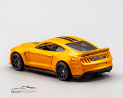 Hot wheels cheap shelby gt350r