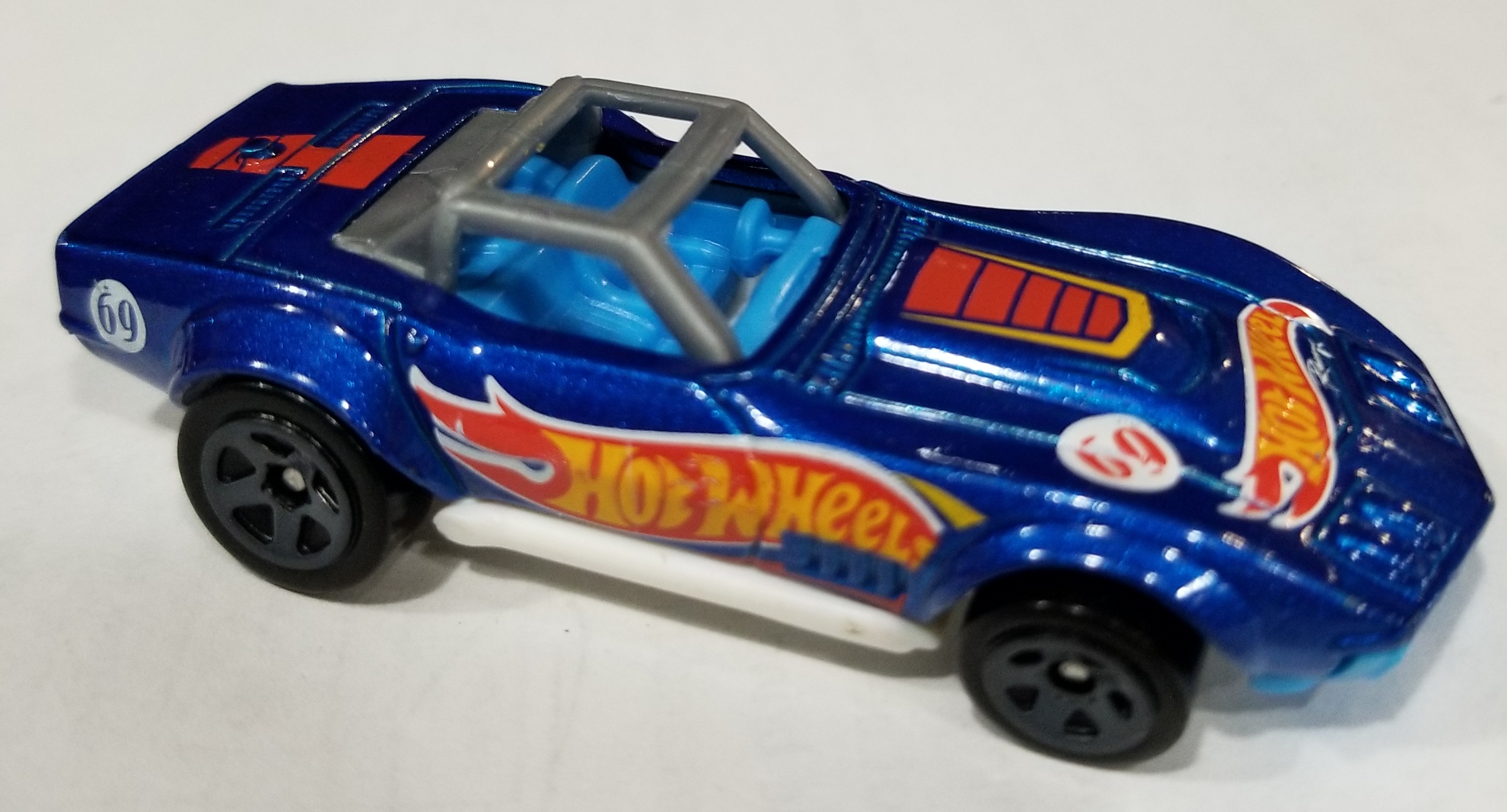 Hot wheels hot sale corvette racer