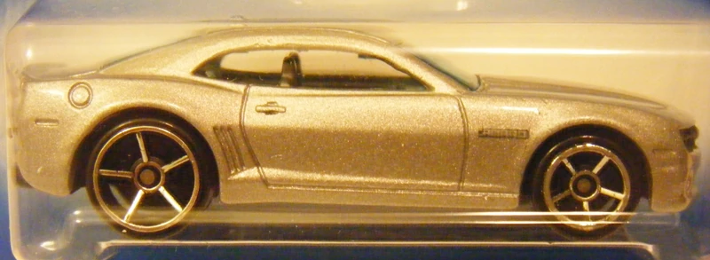 hot wheels black and gold camaro