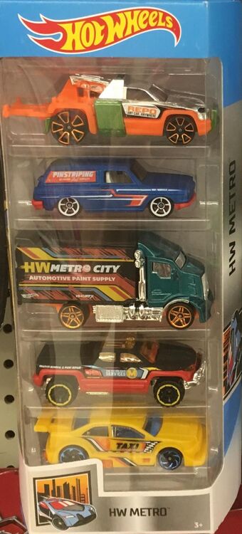 hot wheels 69 nissan skyline van carry on