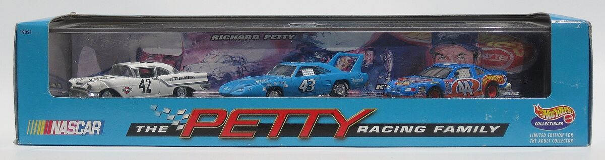 The Petty Racing Family 3-Car Set | Hot Wheels Wiki | Fandom