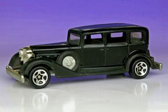 hot wheels classic packard 1982