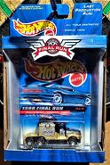 Hot Wheels 1999 Final Run Kenworth T600a in factory presented Final Run limited Edition box!