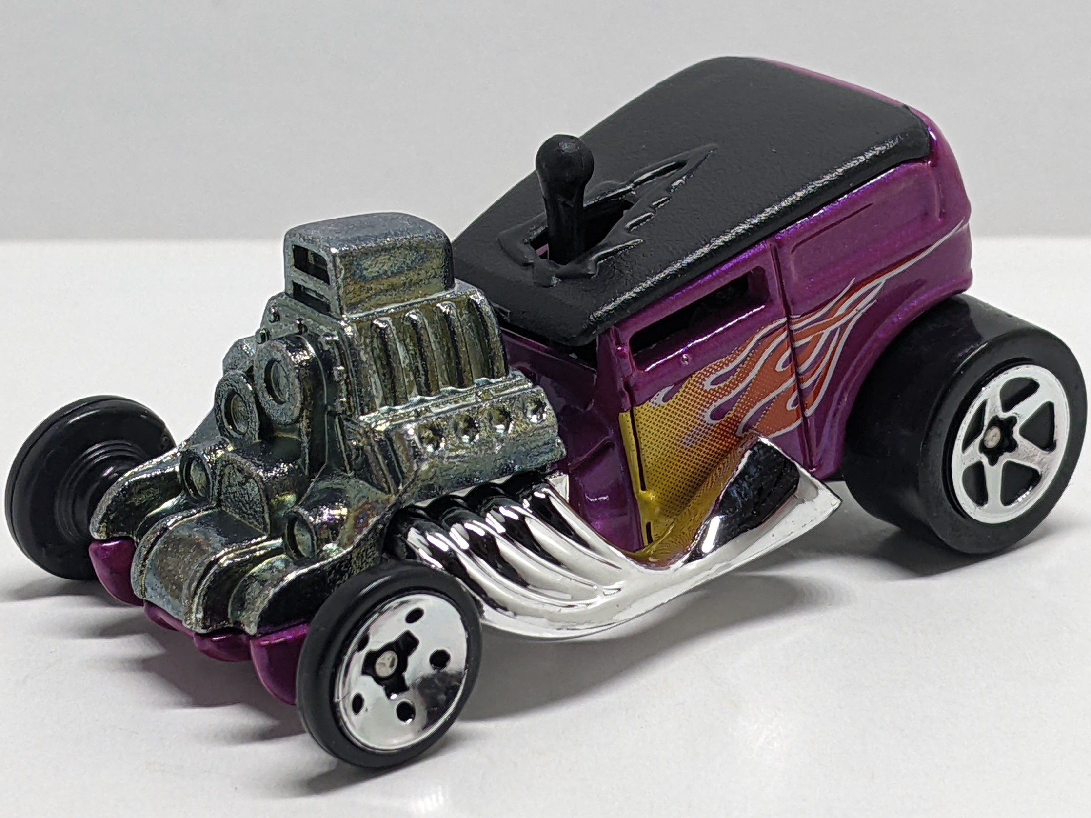ホットウィール　Larry Wood Shift Kicker 2007 Hot Wheels All Stars Shift Kicker Designed by Larry