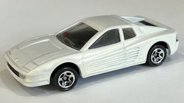 Hot wheels ferrari testarossa white clearance