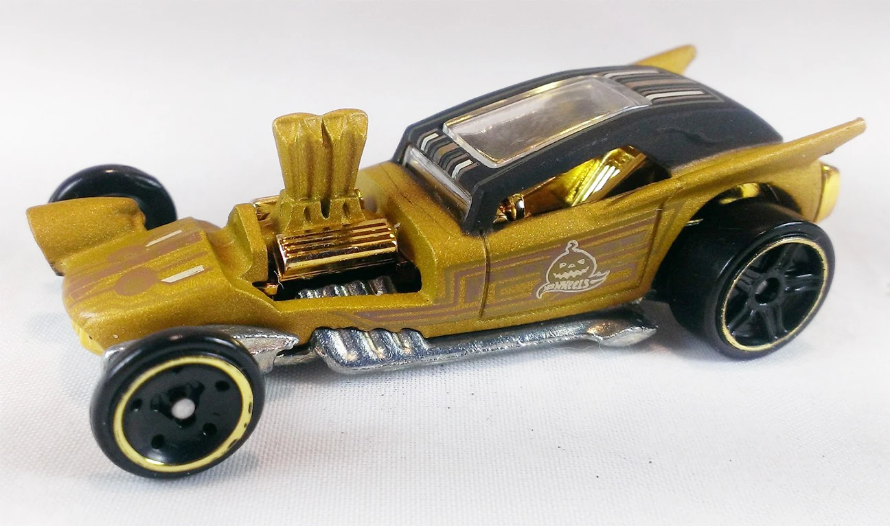 Fangula, 2013, Anodized Gold w/ Matte Black Roof