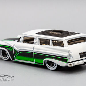 hot wheels 8 crate