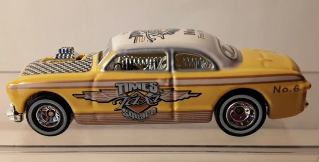 2001 Shoe Box (Yellow)