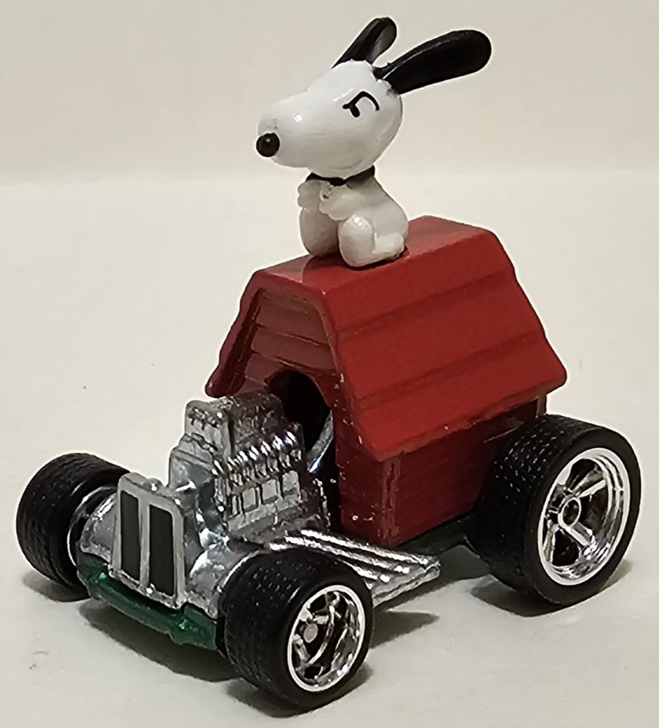 Peanuts hot wheels 2018 sale